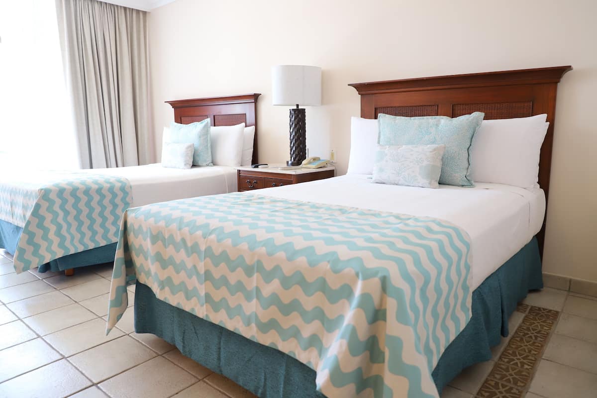 In-room safe, iron/ironing board, free WiFi