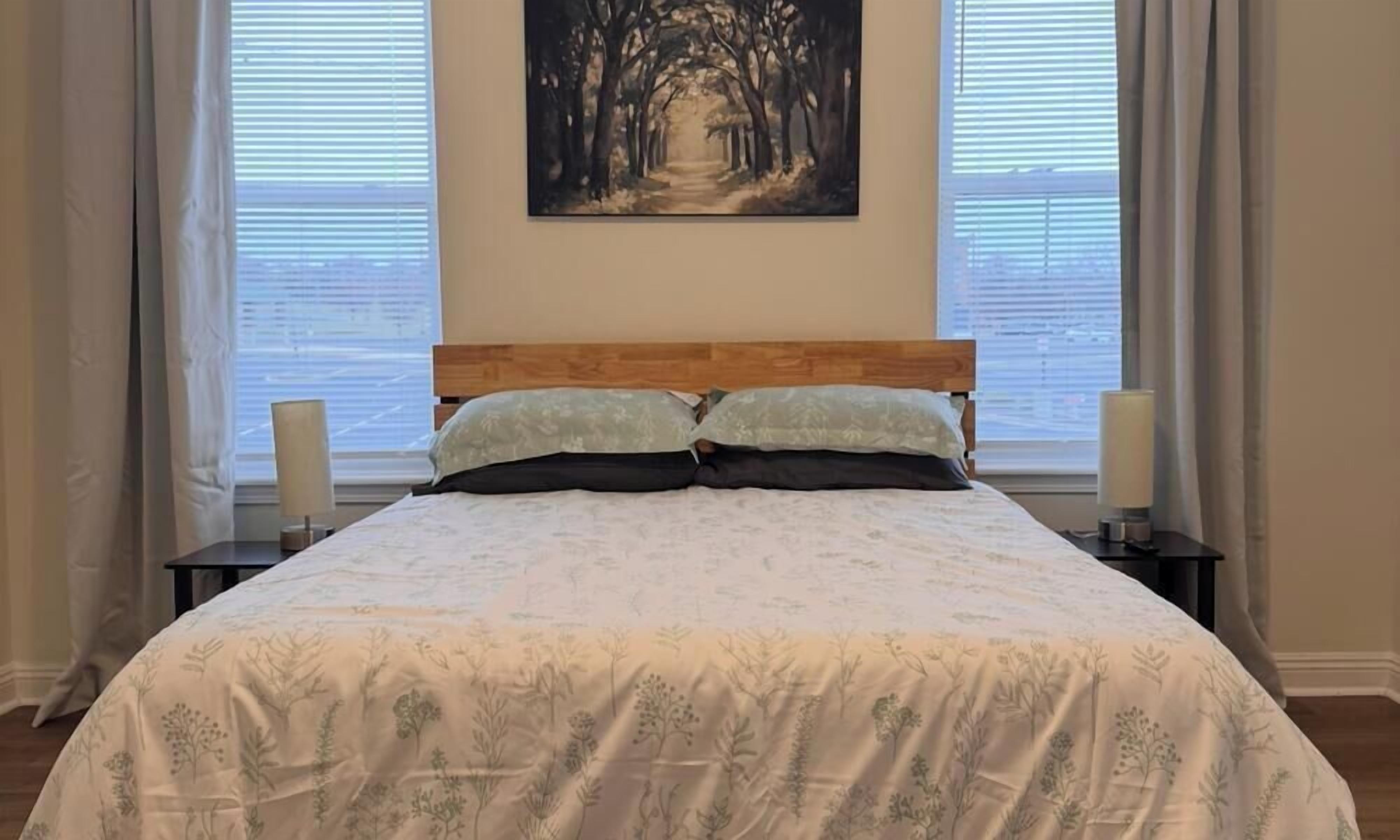 4 chambres, fer et planche à repasser, accès à Internet, literie fournie