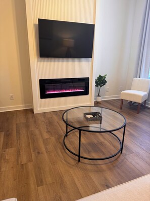 Interior - Spacious 4BR Soulard Townhouse near Downtown (St. Louis)