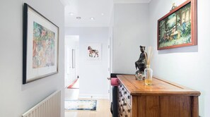 Interior - Nothing Hill Lux Flat  (London)