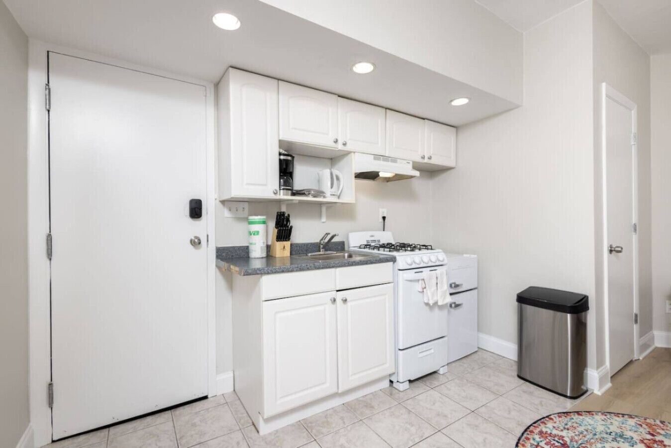 烤箱、炉灶、茶具/咖啡用具、烤面包机