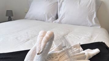 1 soverom, strykejern/-brett, wi-fi og sengetøy