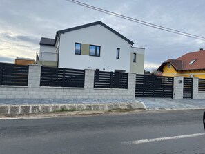 Exterior - Seravilla Balaton (Balatonmáriafürdő)