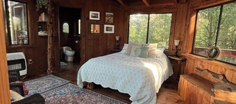 Spectacular Treehouse on the California Sonoma Coast