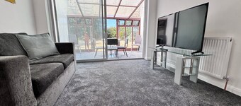 Near Airport Fully Detached House