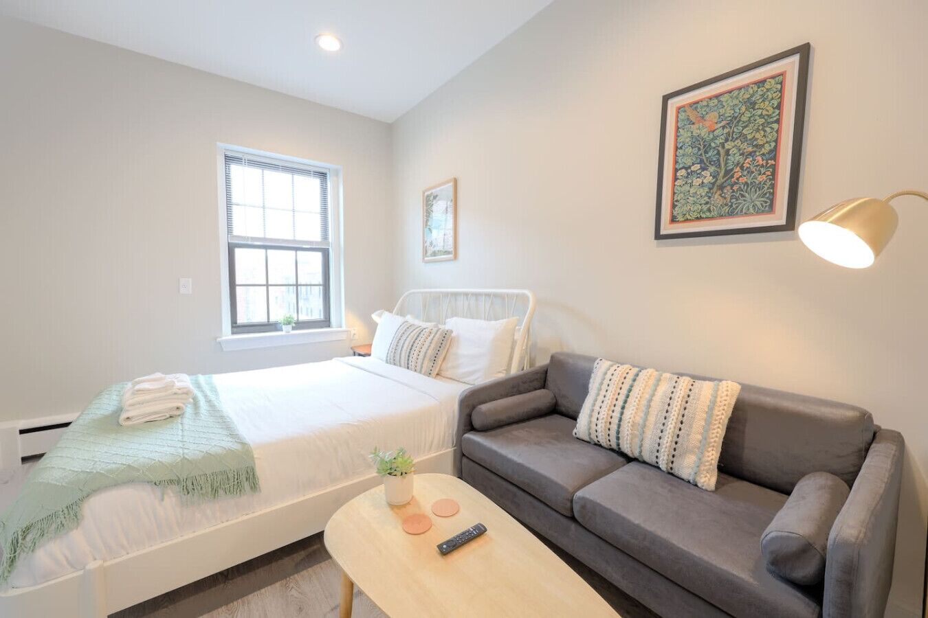 1 bedroom, desk, iron/ironing board, WiFi