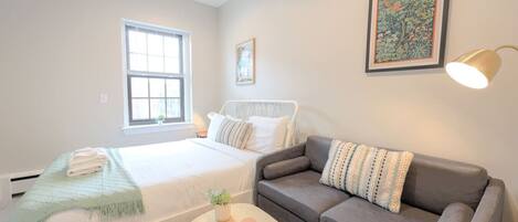 1 Schlafzimmer, Schreibtisch, Bügeleisen/Bügelbrett, WLAN