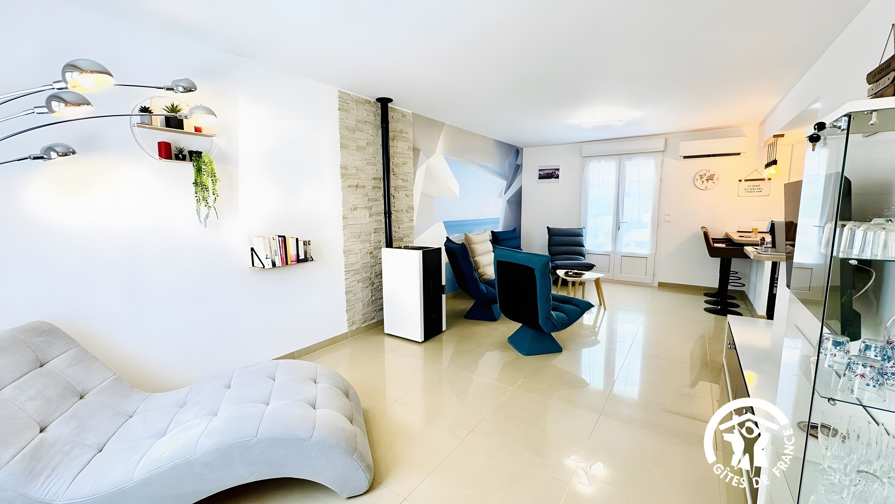 TV, fireplace, table tennis