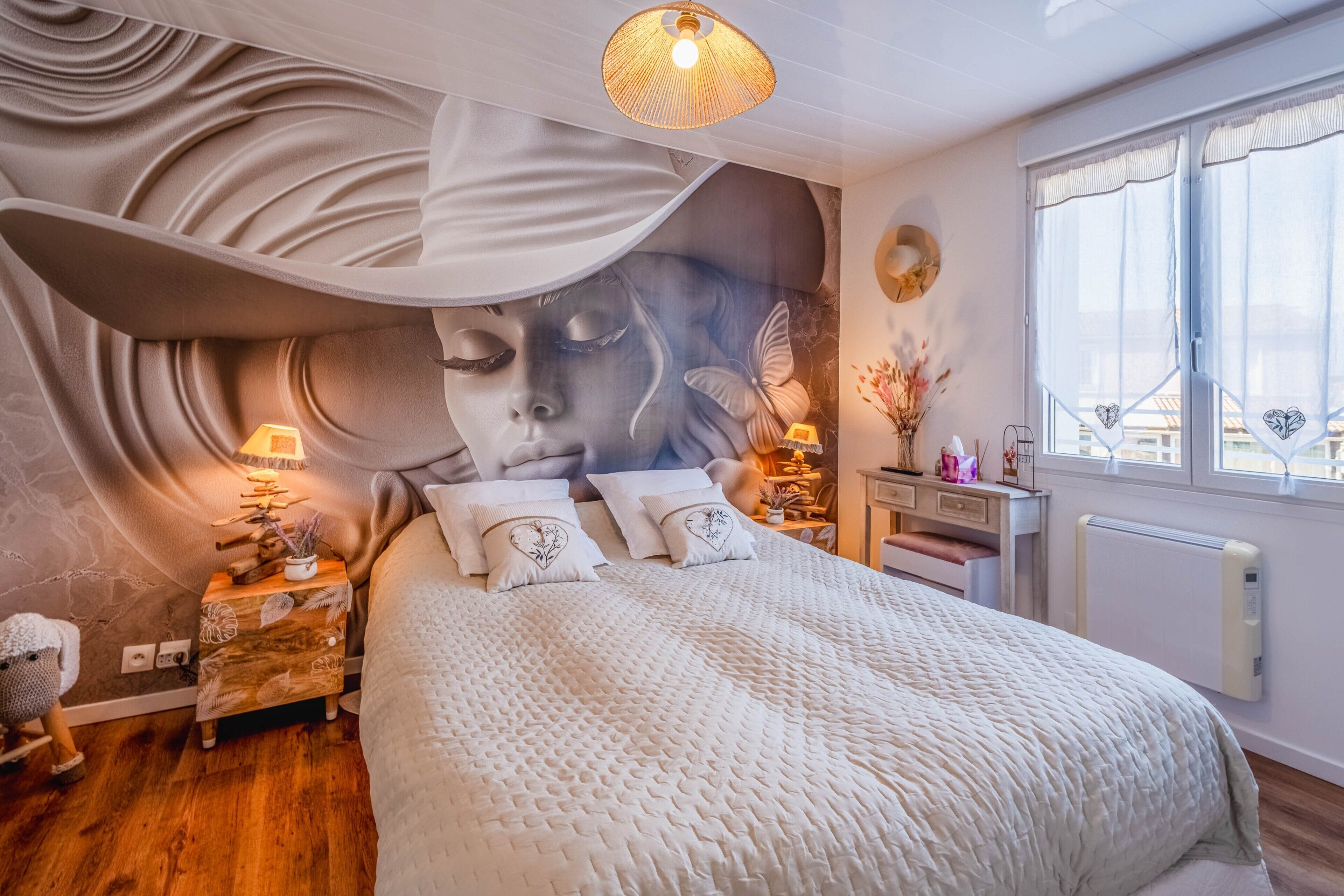 Iron/ironing board, WiFi, bed sheets