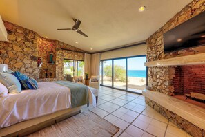 Iron/ironing board, WiFi, bed sheets - Casa Mañana Palmilla by The Agency Baja (San José del Cabo)