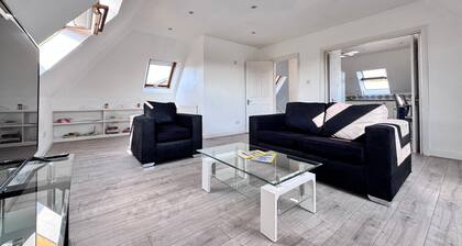 Great View- Ealing Heights