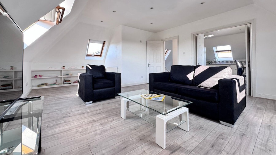 Great View- Ealing Heights