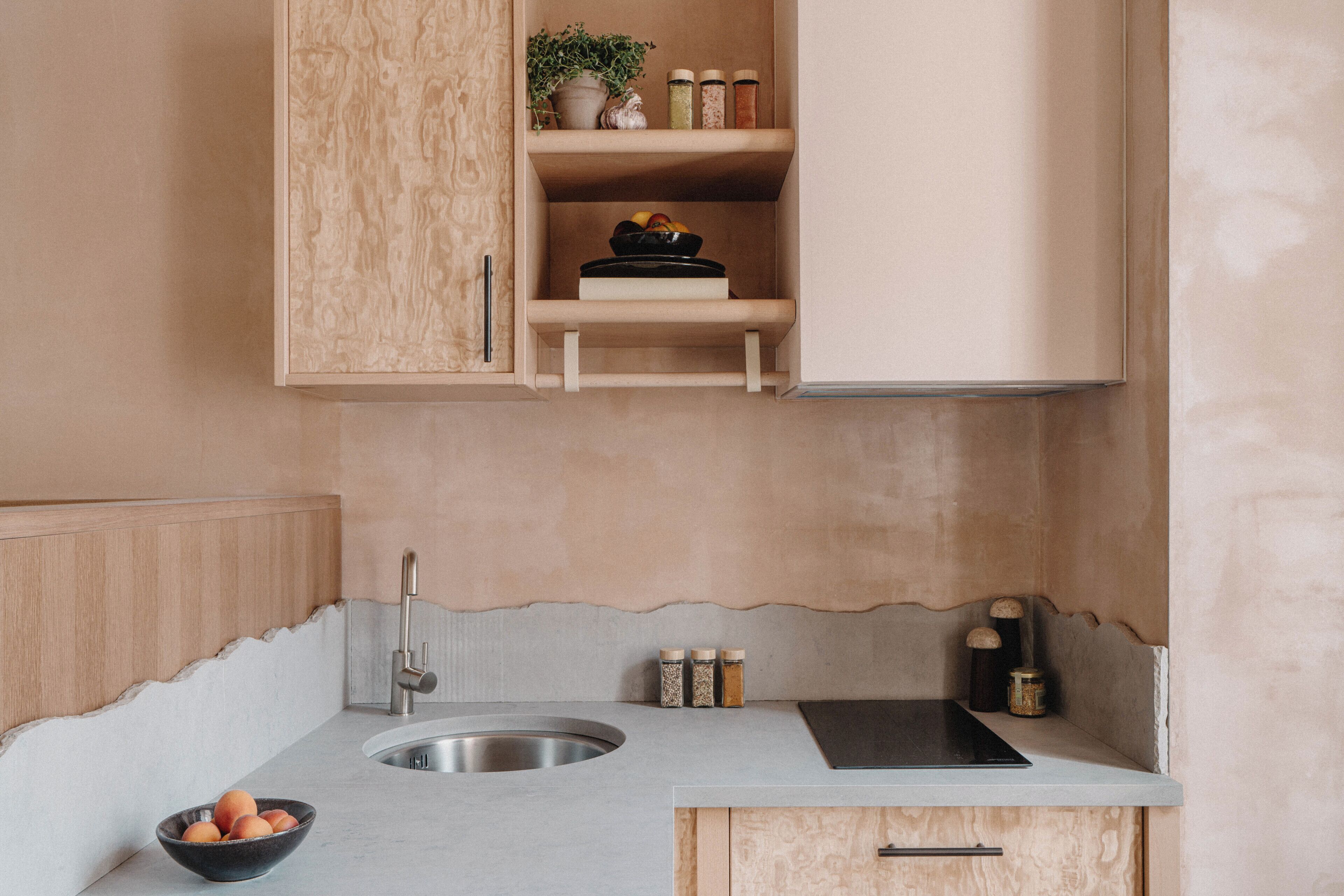 Classic Double Room, City View | Private kitchen | Fridge, microwave, oven, stovetop