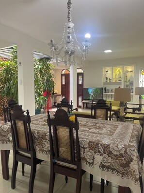 Dining - Vintage Mansion (Fortaleza)