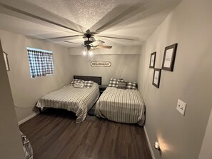 4 Schlafzimmer, kostenloses WLAN, Bettwäsche, Rollstuhlgeeignet