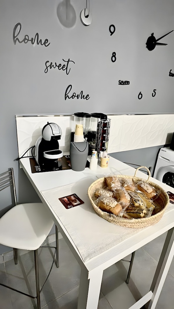 Interior - Apartment 'Oasi Giardinello' with Wi-Fi and Air Conditioning (Agrigento)