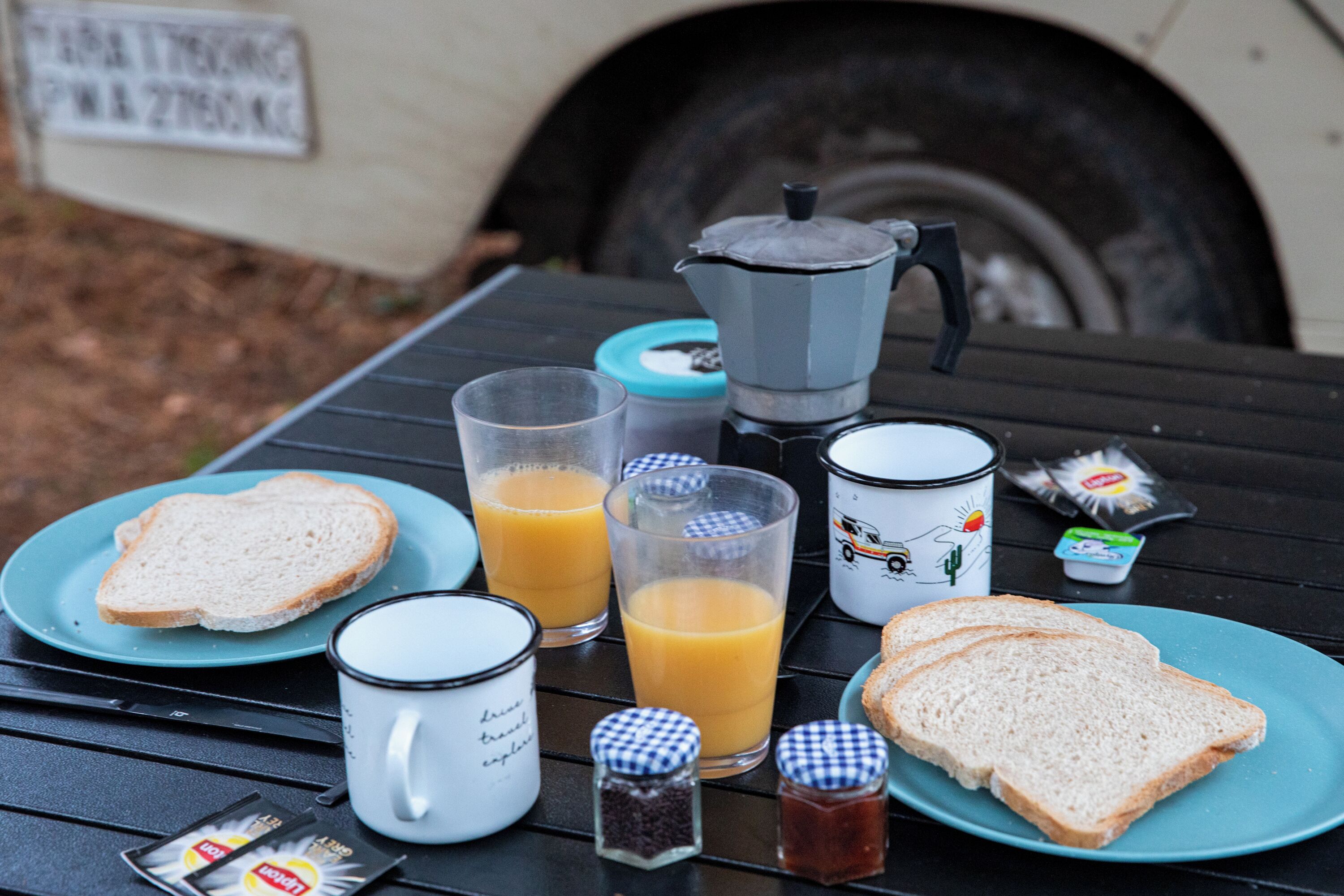 Breakfast meal