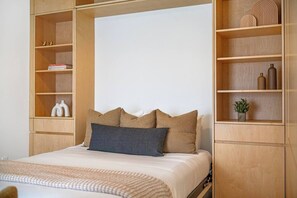 Desk, iron/ironing board, travel crib, WiFi