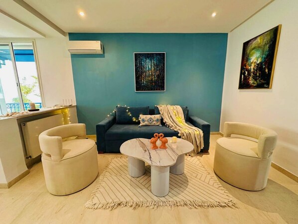 Living area - Enchanted Break in the Mediterranean, Gammarth (La Marsa)