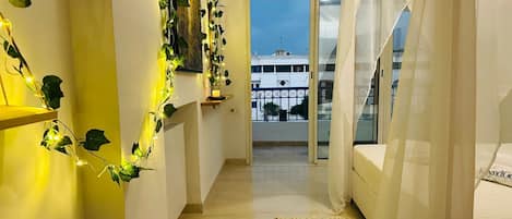 Apartment, 1 Bedroom, Smoking, Balcony