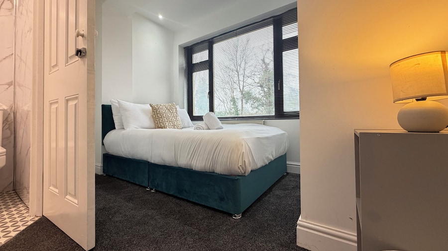 Ensuite Rooms Near Heathrow