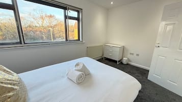 Kahden hengen comfort-huone, oma kylpyhuone