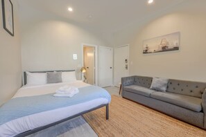 1 habitación, tabla de planchar con plancha, wifi y ropa de cama 