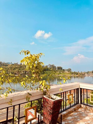 Superior Apartment, Balcony, Beach View | Terrace/patio - El Classico Apartement (Nyayumba)