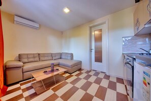 Living area - Apartman ZIS 1L (Opština Bar)