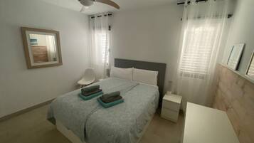 Een strijkplank/strijkijzer, wifi