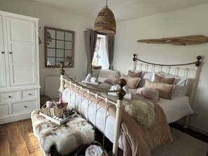 Free WiFi, bed sheets - Orkney Retreats Ltd Island Farmhouses & Cottages (Sanday)