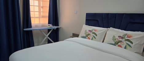 1 bedroom, iron/ironing board, free WiFi, bed sheets