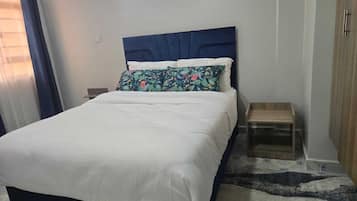 1 Schlafzimmer, Bügeleisen/Bügelbrett, kostenloses WLAN, Bettwäsche