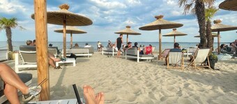 Vacation apartment in an outstanding location directly on the dyke, promenade & Baltic Sea beach.