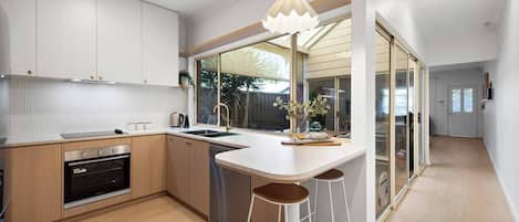 Fridge, microwave, oven, stovetop