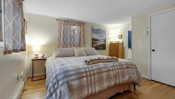 Fer et planche Ă repasser, Wi-Fi, draps fournis