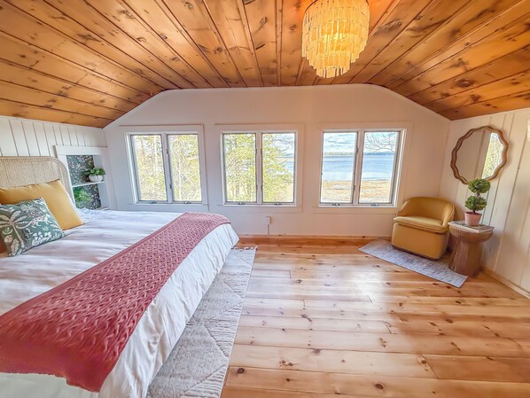 4 bedrooms, free WiFi, bed sheets