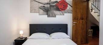 Casa Terra Mia - Two Bedroom House, Sleeps 4