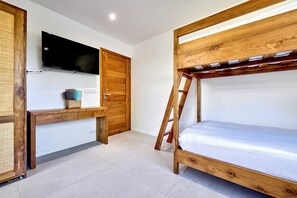 5 bedrooms, iron/ironing board, WiFi, bed sheets - Villa MerSea -Exceptional Sea View & Pool Suites (Sainte-Anne)