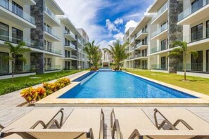Apartment | 1 bedroom - Stylish 1BR Apartment Near B Varo Beach Pool View (Punta Cana)