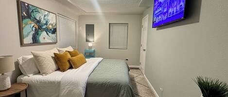 Bügeleisen/Bügelbrett, WLAN, Bettwäsche