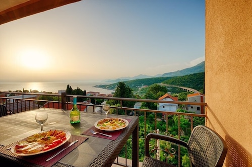 Apartman ZIS 4D
