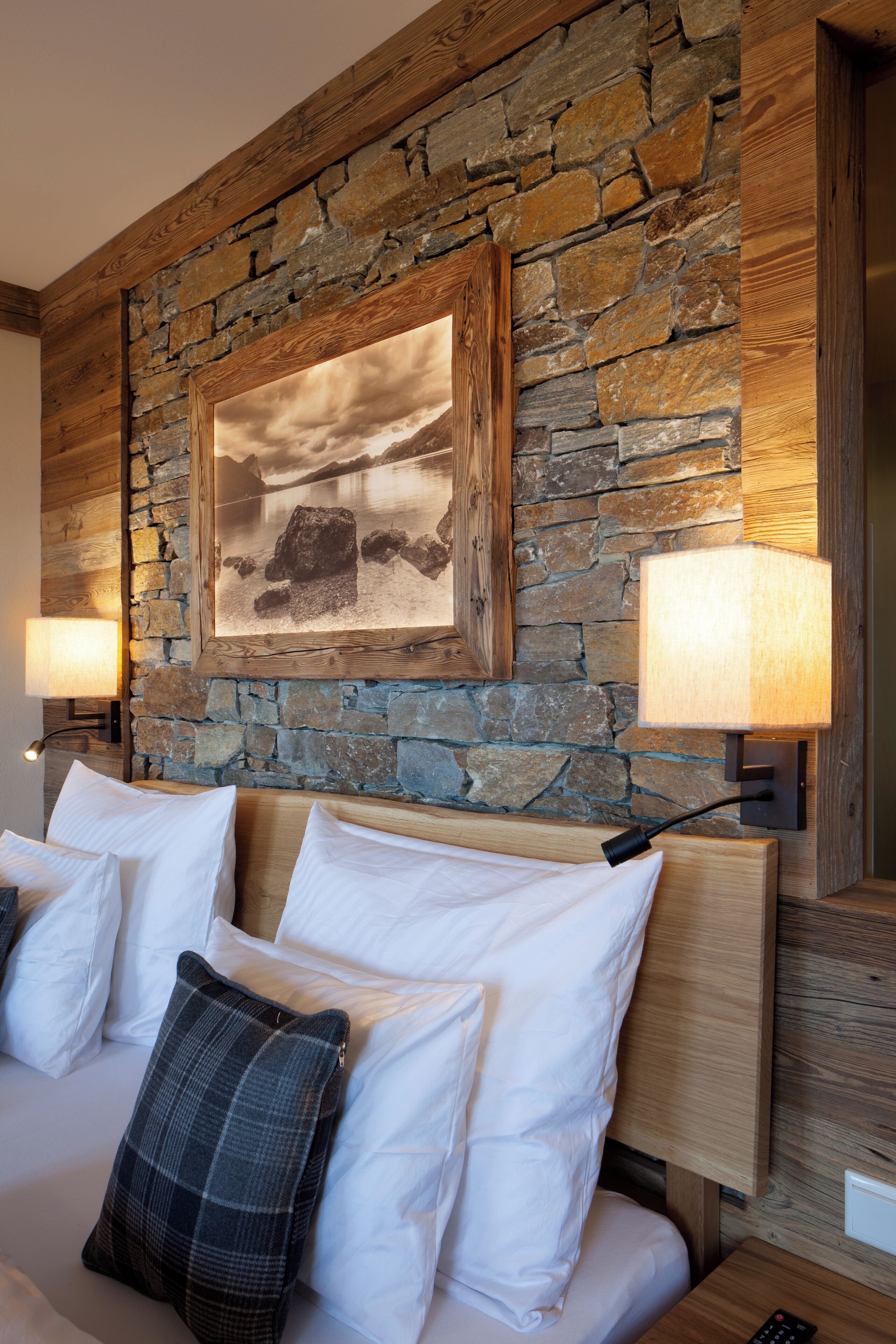 럭셔리 스튜디오 스위트, 발코니, 호수 전망 | 객실 내 금고, 암막 커튼, 무료 WiFi