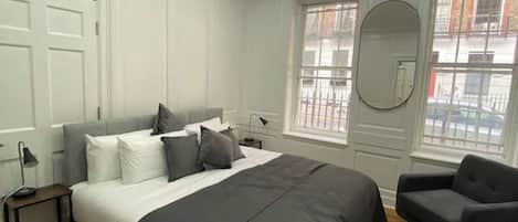 1 soverom, strykejern/-brett, wi-fi og sengetøy