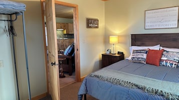 3 bedrooms, WiFi, bed sheets