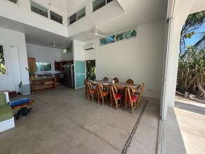 Premium Villa, Beach View | Dapur peribadi