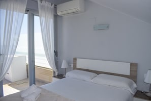 House | 1 bedroom - 09 At1101 in Denia With 1 Bedrooms and 2 Bathrooms (Denia)