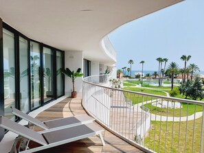 House - Ap8209 in Denia With 2 Bedrooms and 2 Bathrooms (Denia)