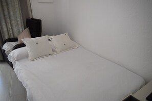 House, Smoking - Pb1116 in Denia With 1 Bedrooms and 1 Bathrooms (Denia)