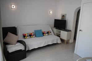 House, Smoking - Pb1116 in Denia With 1 Bedrooms and 1 Bathrooms (Denia)